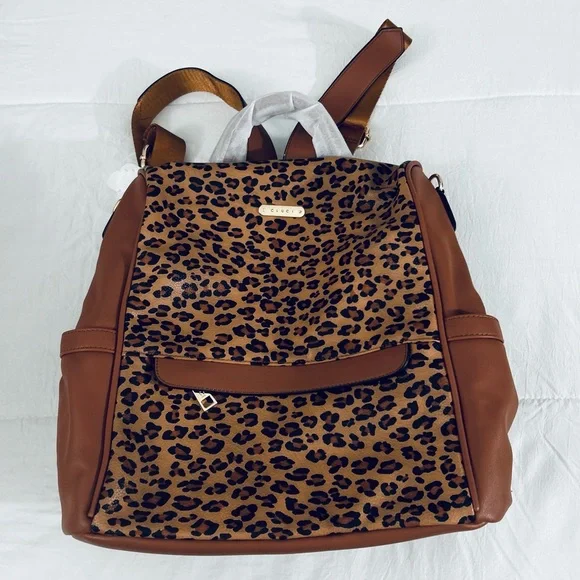 CLUCI WOMEN’S ANIMAL PRINT BACKPACK Cluci Backpack Leopard Print Black Tan And Bronze Cute  main image 3